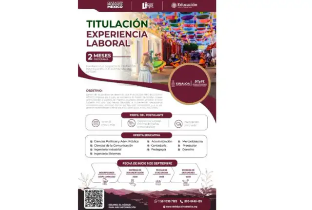 Personas en una oficina pública durante una capacitación