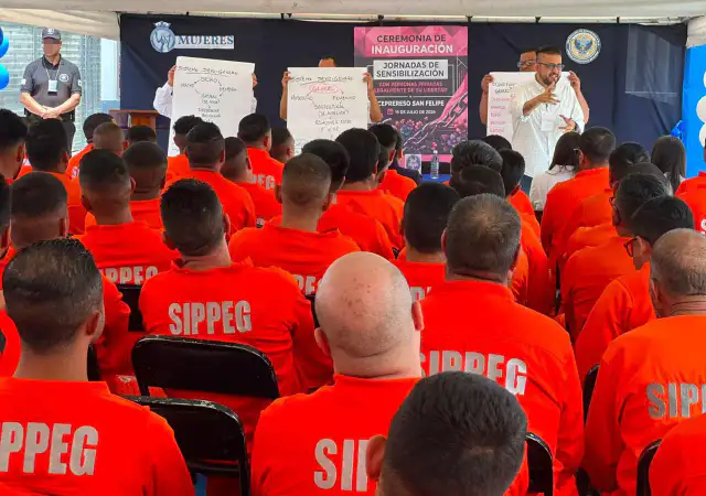Taller de sensibilización en centro penitenciario de Guanajuato