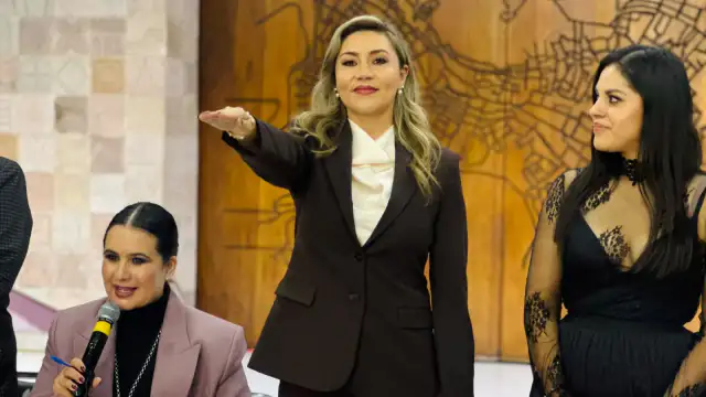 Mujeres participando en una actividad de atención y empoderamiento en Zacatecas