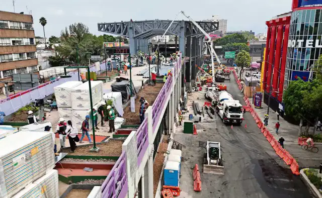 Imagen editorial de apoyo para la nota: CDMX instala siete módulos turísticos y prepara corredores rumbo al Mundial