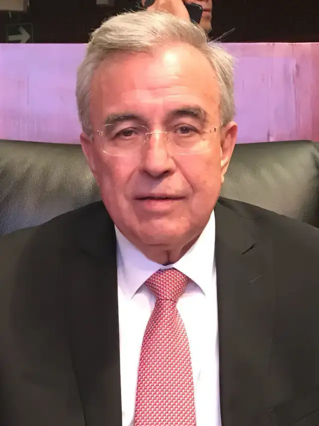 Imagen editorial de apoyo para la nota: Sinaloa entra a la carrera de 2027 entre crisis politica y seguridad