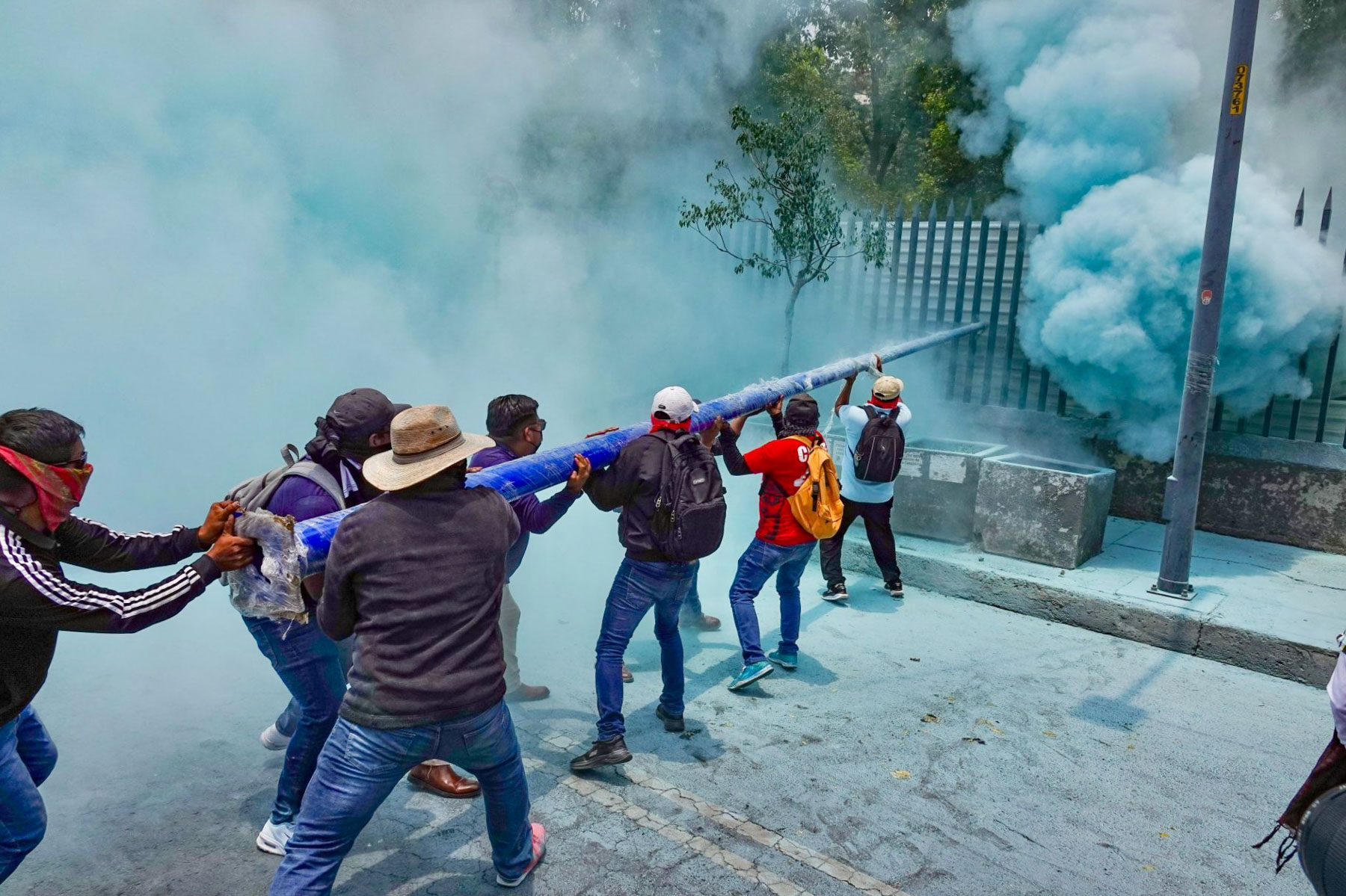 CNTE mantiene presión tras rechazar oferta federal y amaga con protestas en sedes mundialistas