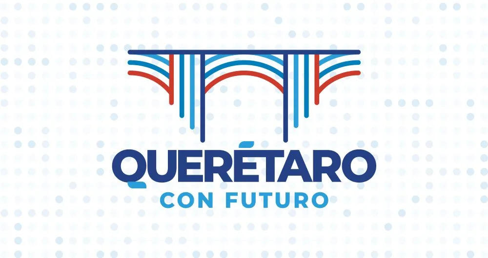 Fotografía del alcalde de Querétaro, Felifer Macías, durante una conferencia de prensa