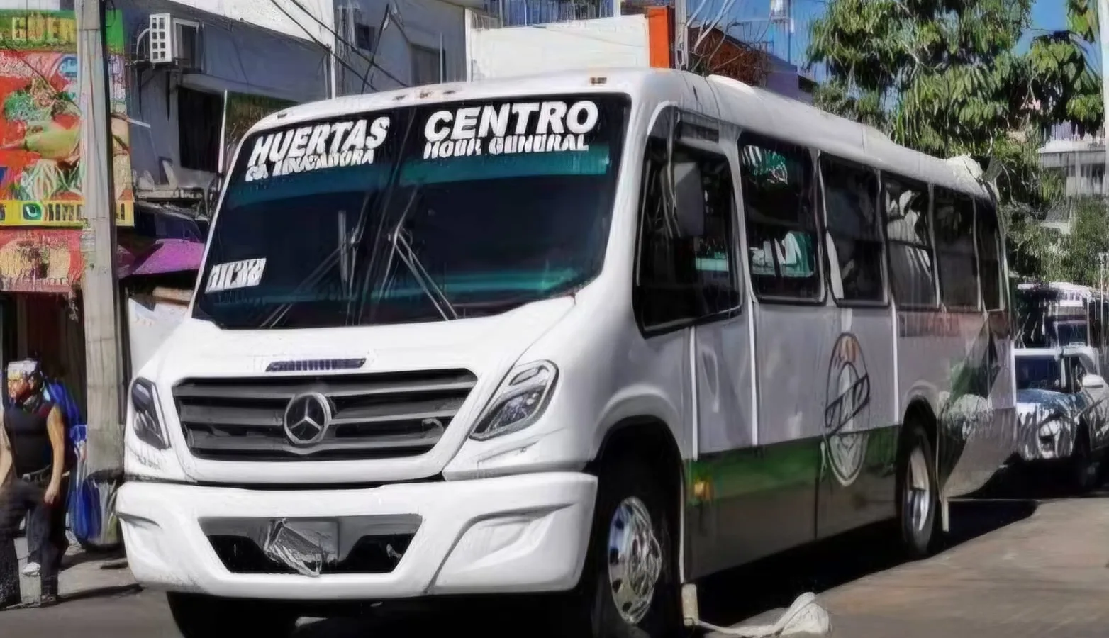 Autobús de transporte público en Sinaloa