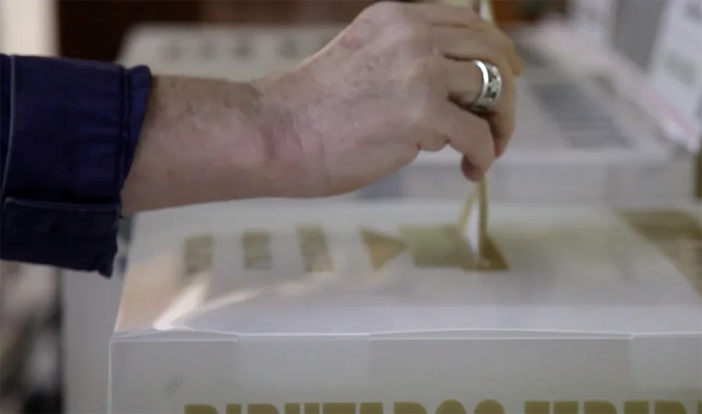 Sesión de la Junta General Ejecutiva del INE aprobando el plan electoral 2026-2027
